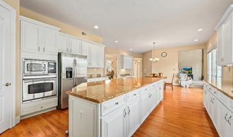 43112 UNISON KNOLL Cir, Ashburn, VA 20148