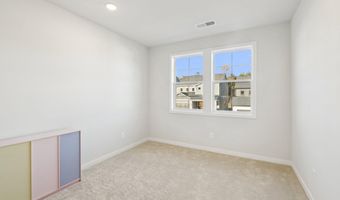 42051 NIGHT NURSE Cir, Ashburn, VA 20148