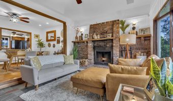 854 Main St, Belford, NJ 07718