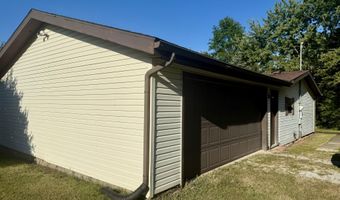 5560 Mcclain Rd, Lima, OH 45806