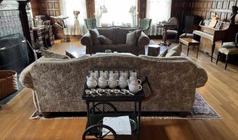 124 Elm St, Bennington, VT 05201