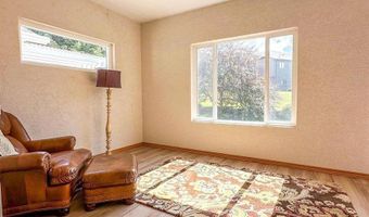 1959 Mesquite Loop, Bismarck, ND 58503