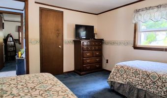 117 7th St, Acton, ME 04001