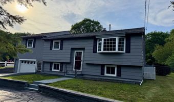128 Mallego Rd, Barrington, NH 03825