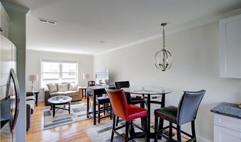 17 Mariner Way, Middletown, RI 02842