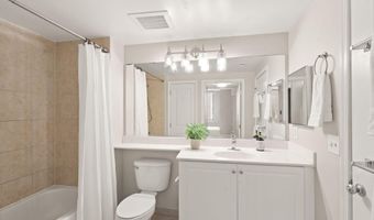 851 N GLEBE Rd 1309, Arlington, VA 22203
