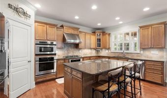 11240 Avery Cove Ct, Alpharetta, GA 30022