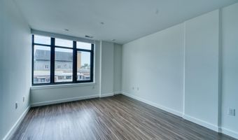 957 BROADWAY 201, Bayonne, NJ 07002