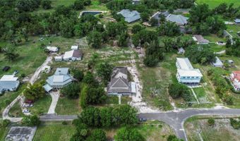 200 W WINIFRED St, Arcadia, FL 34266