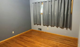 1134 Summit Blvd, Bismarck, ND 58504