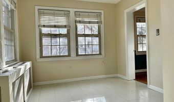 2701 13TH St S, Arlington, VA 22204