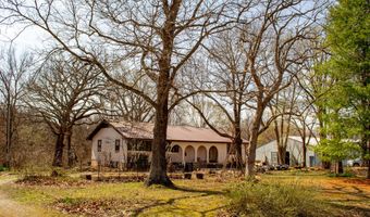 236 State Route Y, Arcola, MO 65603