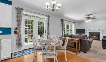 18 Foxmoor Ln, Bayville, NJ 08721