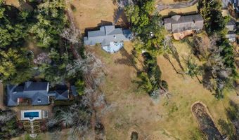 1512 Douglas Dr, Bainbridge, GA 39819