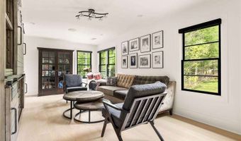 2469 River Oak, Decatur, GA 30033