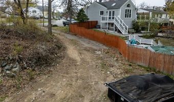 Hedley Avenue, Johnston, RI 02919