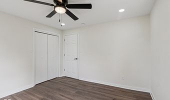 4127 Greenfield Dr, Anderson, IN 46013