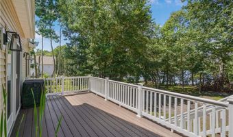 31 Ridge St, Berkley, MA 02779