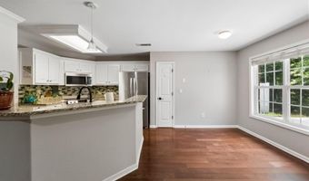 210 Lexington Cir, Athens, GA 30605