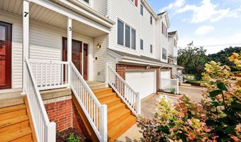 5 Cocoa Beach Dr, Madison, WI 53719