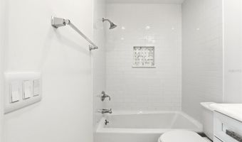 2009 COUNTRYSIDE Cir S, Orlando, FL 32804
