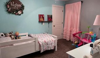 409 Brittany Ct, Aurora, MO 65605