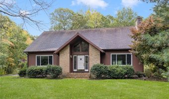 67 Daniel Dr, North Kingstown, RI 02852