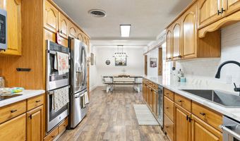 1305 NW 12th St, Andrews, TX 79714