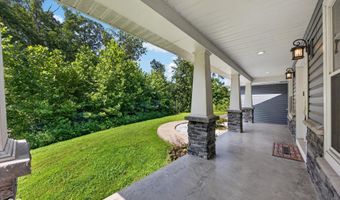 10675 W Andry Ln, Birdseye, IN 47513