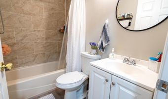 6363 EIGHTH St, Alexandria, VA 22312