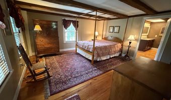 246 South Rd, Candia, NH 03034