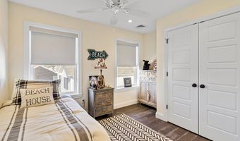 7 Travelers Way, Bayville, NJ 08721