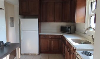 15 Harrison Ave 70 H, Amityville, NY 11701