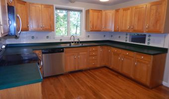 237 Clyde Rd, Bangor, ME 04401