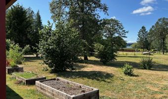 Jeans RD, Veneta, OR 97487