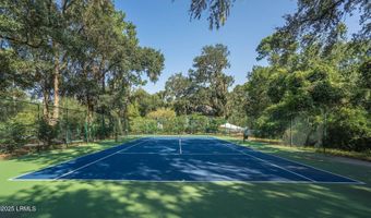 5 Petigru Dr, Beaufort, SC 29902