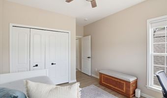2946 Hunley Dr, Ann Arbor, MI 48105