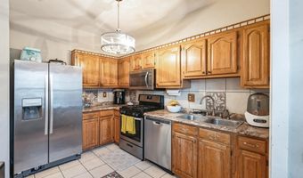 822 FARAWAY Ct, Bowie, MD 20721