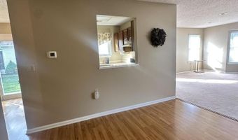 19 Dogwood Dr, Barnegat, NJ 08005