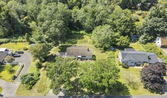 1715 Musso View Ave, Cheshire, CT 06410