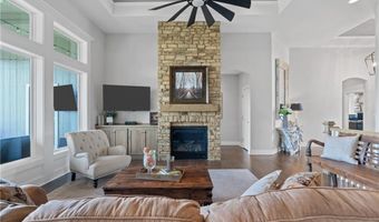 4313 Lakeview Ter, Basehor, KS 66007
