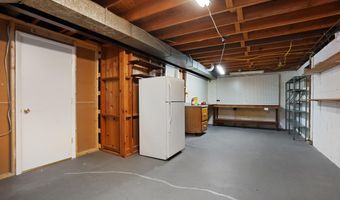 12027 DEVILWOOD Dr, Potomac, MD 20854
