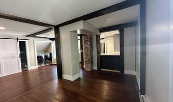 8 Main St, Bennington, NH 03442