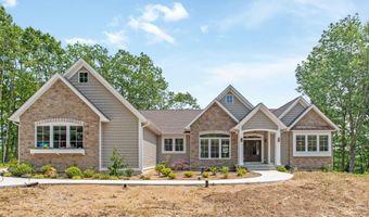 1663 Fairview Dr, Allegan, MI 49010