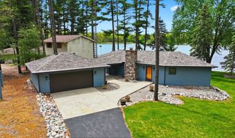 215 Lane 100 Pine Canyon Lk, Angola, IN 46703