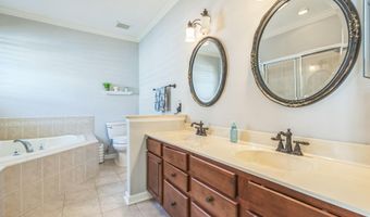 14 Hot Springs Ter, Barnegat, NJ 08005
