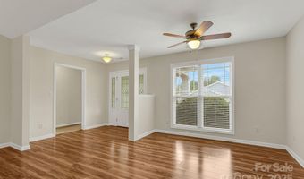 41 Sunview Cir, Arden, NC 28704