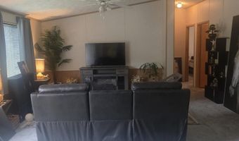 1311 6 St, Auburn, NE 68305
