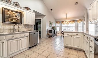 1807 SW Pine Ave, Bentonville, AR 72713