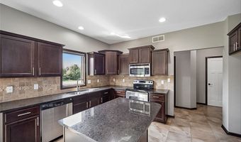 4715 NW 2nd St, Ankeny, IA 50023
